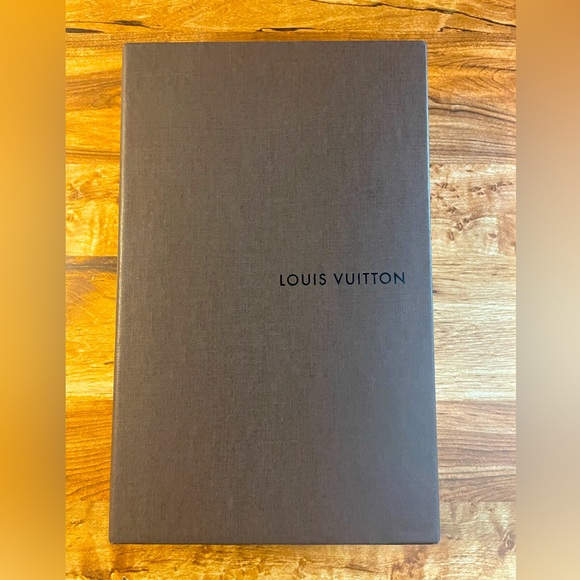 Louis Vuitton Vernis Sarah Monogram Long Wallet - Picture 8 of 9